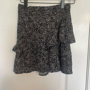 Black printed skirt